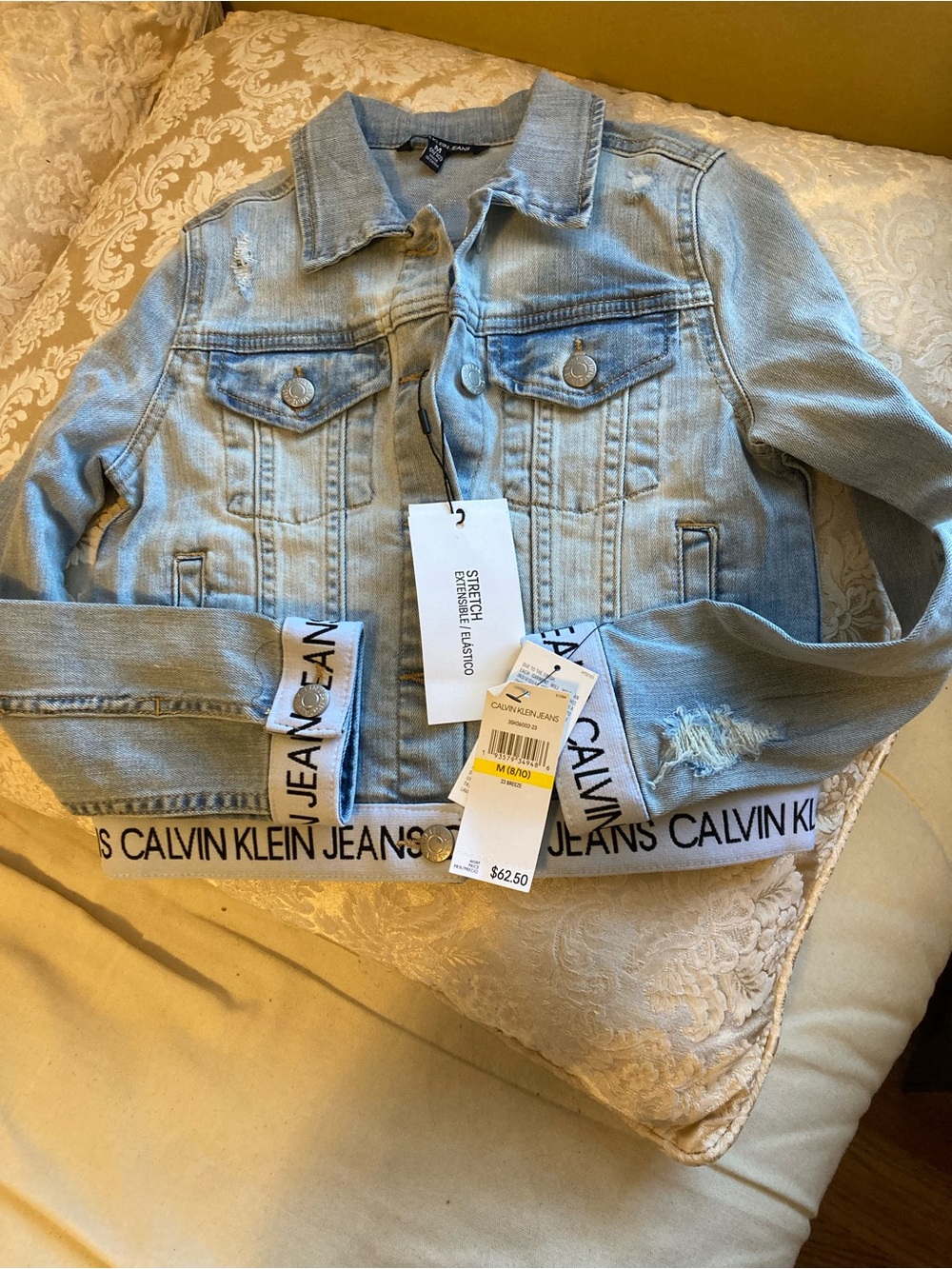 New Calvin Klein Jeans Kids Denim Jacket with Logo Hem